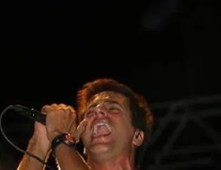 Ünlülerin Bilinmeyen Yönleri