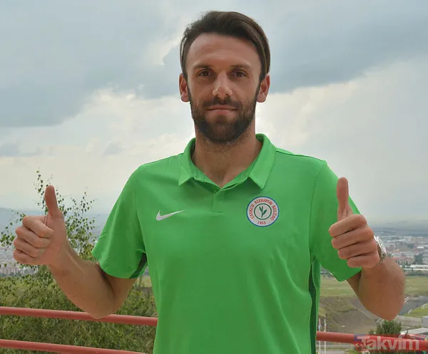 Fenerbahçeli Volkan Demirel'in güzel eşi Zeynep Sever Demirel sarı mayosuyla düşman çatlattı! - 48