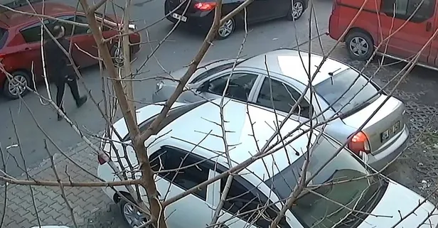 Geri değil ileri taktı! Yayayı ezdi