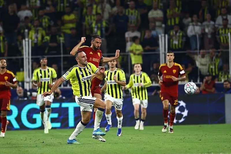 fenerbahce-gaziantep-deplasmaninda-ismail-kartaldan-10-numara-surprizi-1789366779474.jpeg Fenerbahçe Gaziantep deplasmanında! İsmail Kartal'dan 10 numara sürprizi-7