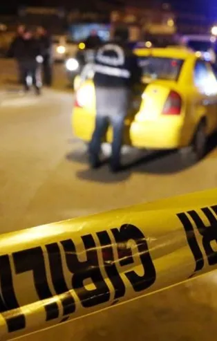 İzmir'de şüpheli ölüm! Polis harekete geçti