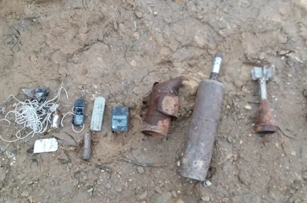 Bölücü terör örgütü PKK'ya operasyon: Teröristlerin 9 odalı sığınağı ve imha edildi, mühimmatlar ele geçirildi
