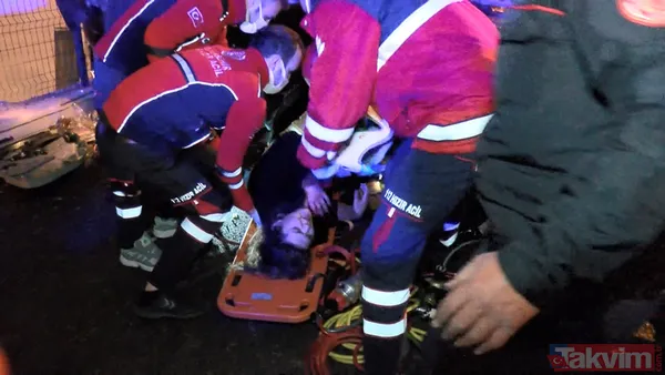 Anne ve kızı devrilen otomobilde sıkıştı! Zamanla yarış... - 15