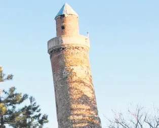 Eğri minare