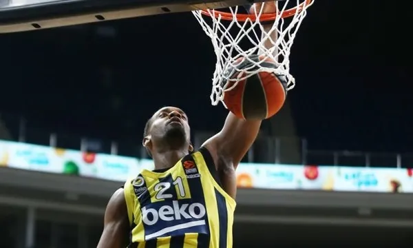fenerbahcede-ilk-imza-atildi-3-yillik-yeni-sozlesme-1623664511407.jpg Fenerbahçe'de ilk imza atıldı! 3 yıllık yeni sözleşme-2