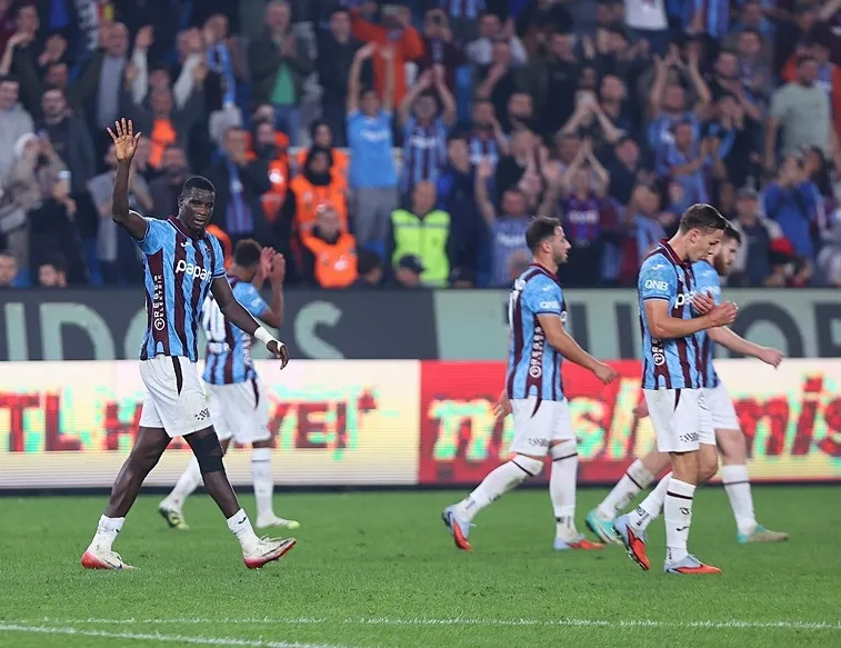 Onuachu ve Augusto şov