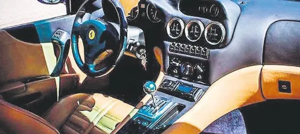 Ferrari vites kolunu kaldırdı