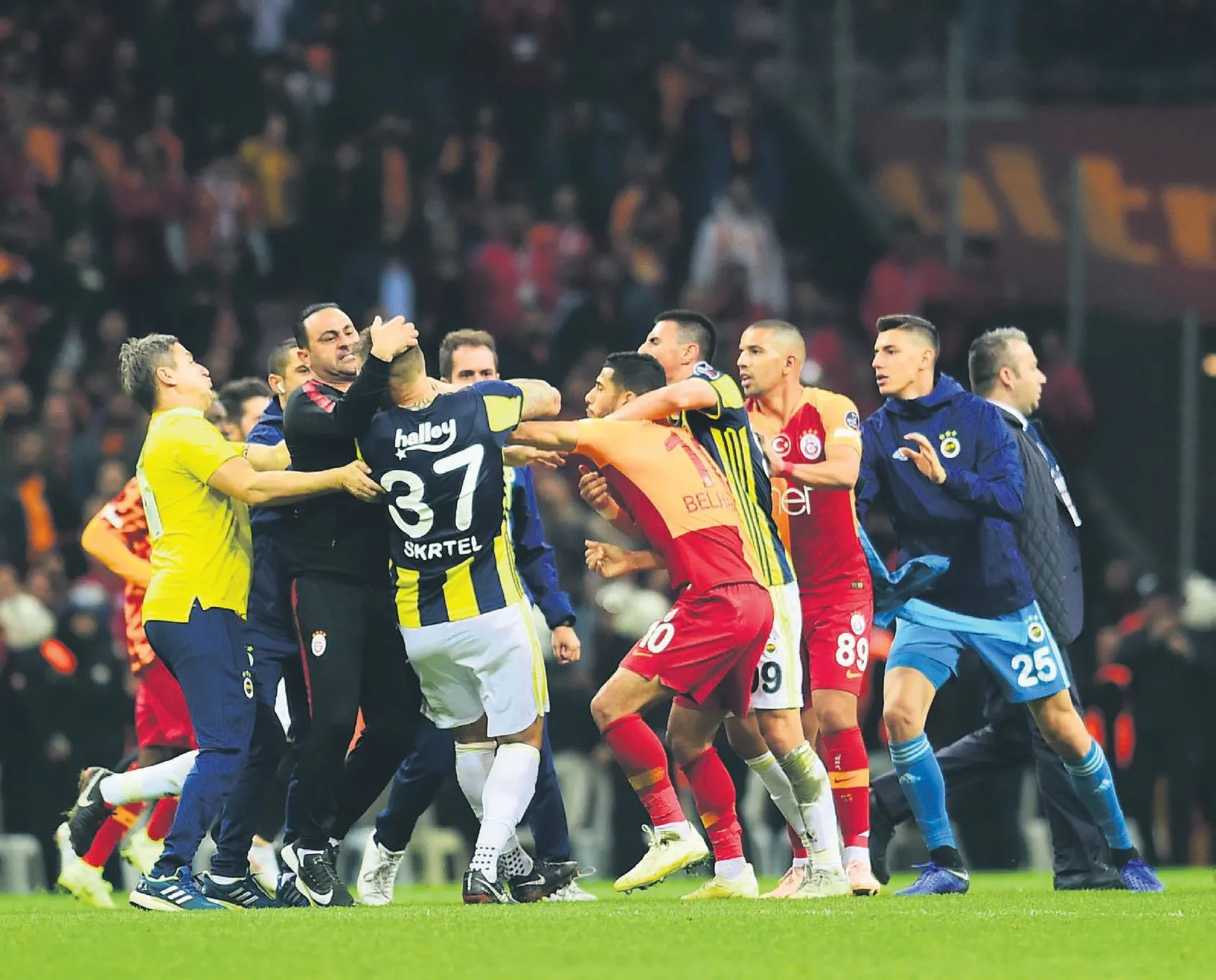 PFDK faturayı kesiyor