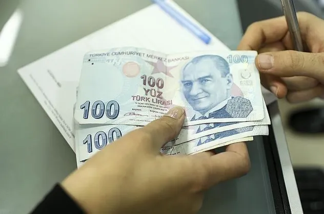 Kredi kartı borcu olan herkesi ilgilendiriyor! Bankaların kara listesine girmek zorlaşıyor
