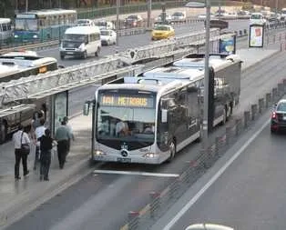 İstanbul’da ücretsiz toplu taşıma uzatıldı