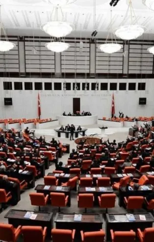 İşte vekillikten istifa edecek bakanlar