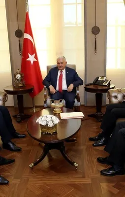 Başbakan Yıldırım: Soydaşlarımızın yanındayız