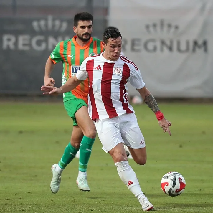 Alanya Antalya’yı devirdi