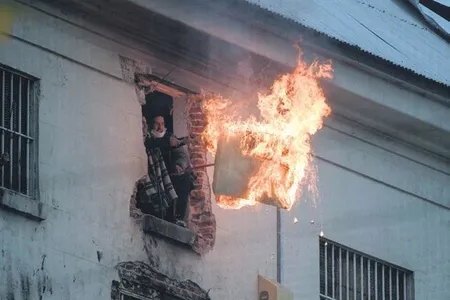 arjantinde-hapishanede-coronavirus-isyani-1587859775544.jpeg Arjantin'de hapishanede coronavirüs isyanı-1