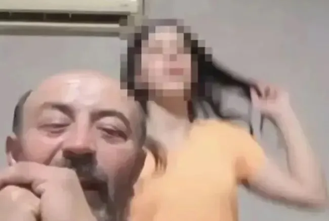 Kızını para için TikTok’ta dans ettiren baba tutuklandı