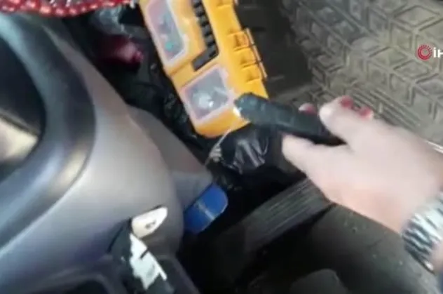 'Radardan kurtuluş düzeneği' polisin dikkatinden kaçmadı