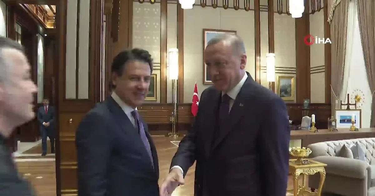 Son dakika: Başkan Erdoğan, İtalya Başbakanını kabul etti