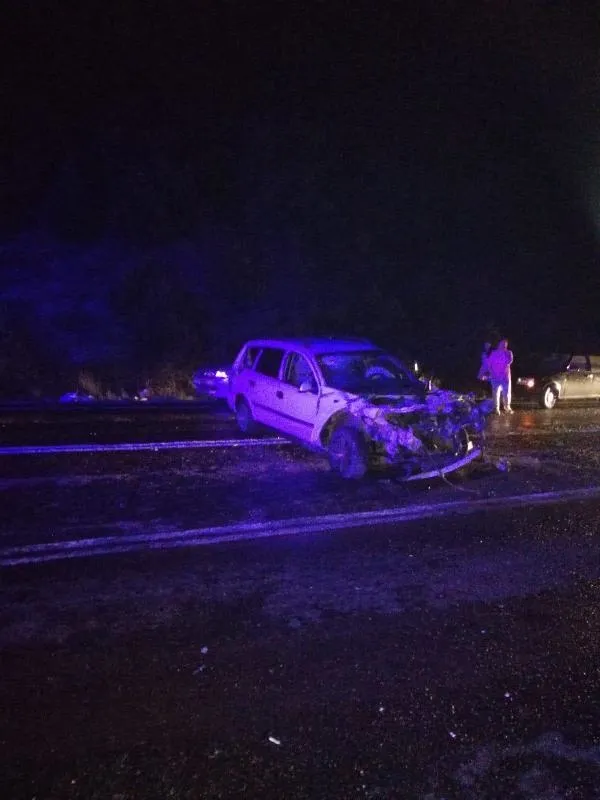 Bursa'da feci kaza! Kamyonet ile çarpışan otomobilin sürücüsü hayatını kaybetti-4
