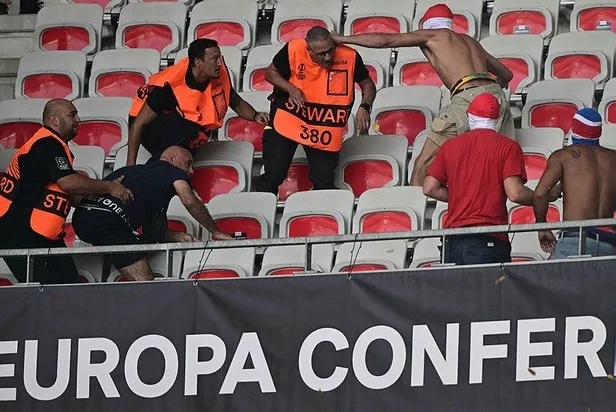 Avrupa'nın göbeğinde şok! Nice-Köln maçı taraftar olayları nedeniyle ertelendi-3