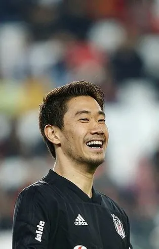 Beşiktaş'lı Kagawa sosyal medyayı salladı