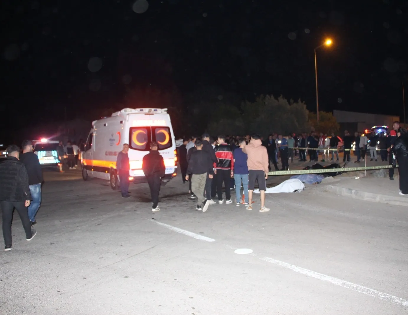 Bayram tatili yolunda feci kazalar: Giresun, Gaziantep ve Antalya’da toplam 10 can kaybı