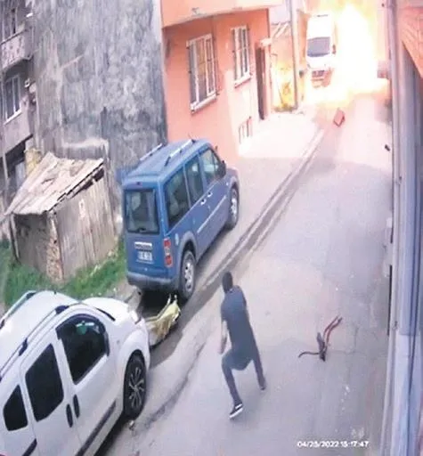 yureklere-ates-dustu-1651007310816.jpeg Bursa'da eğitim uçağı yere çakılarak Pilot Furkan Otkum ile öğrencisi Murat Avşar hayatını kaybetti-3