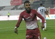 Galatasarayda Aaron Boupendza bombası
