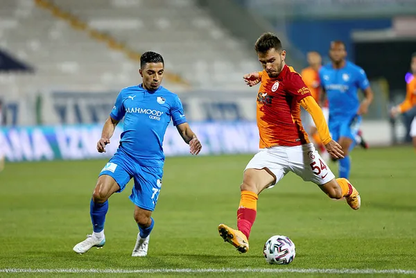 galatasarayda-emre-kilinc-ankaragucunun-kalecisiyle-basbasa-kalmasina-ragmen-net-pozisyonu-gole-ceviremedi-1614794865109.jpg Galatasaray'da Emre Kılınç, Ankaragücü'nün kalecisiyle başbaşa kalmasına rağmen net pozisyonu gole çeviremedi-5