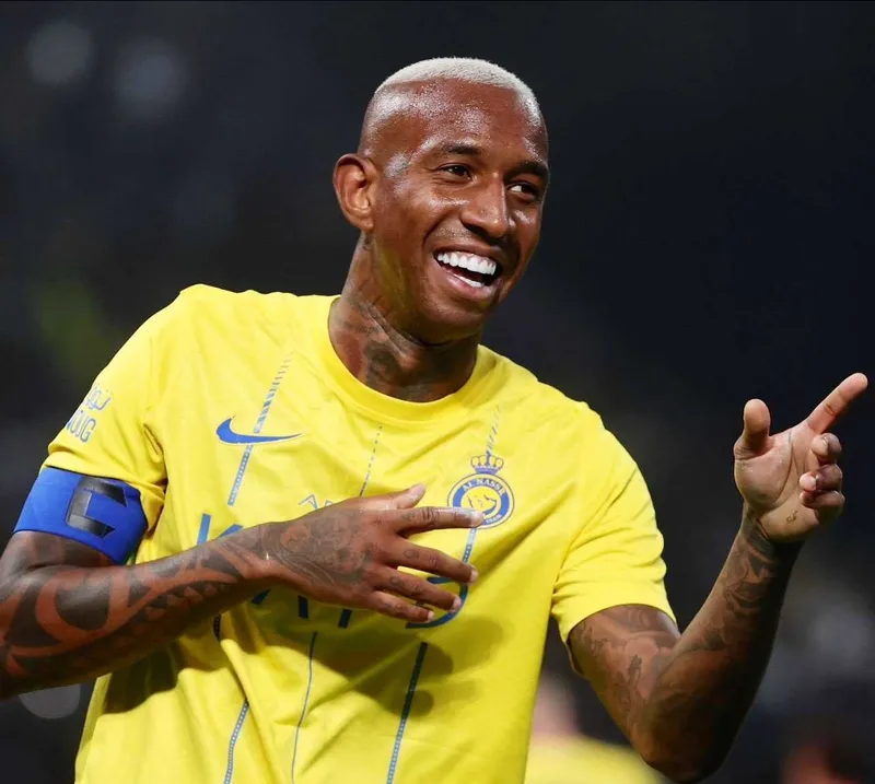 macta-transfer-toplantisi-yildiz-futbolcu-imzaya-cok-yakin-1736457803816.jpeg Anderson Talisca (Takvim Foto Arşiv)