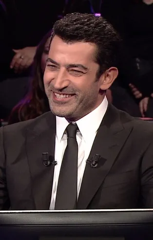 Penguenlerin doğadaki yaşam alanının en kuzeyindeki nokta neresidir?