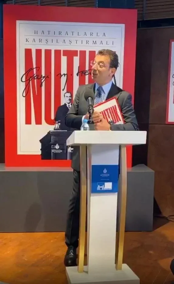 CHP'de Atatürk tüccarlığı devam ediyor! İBB Başkanı Ekrem İmamoğlu, 135 liradan satılacak 'Yeni Nutuk'ların tanıtımını yaptı!