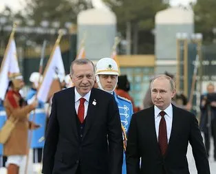 Putin’den Türkiye’ye övgü, Batı’ya eleştiri