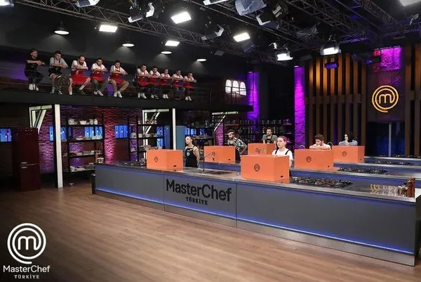 masterchef-kaptanlik-oyunu-kim-kazandi-masterchef-mavi-kirmizi-takim-kaptanlari-kim-oldu-1630356438562.jpg Masterchef kaptanlık oyunu kim kazandı? Masterchef mavi kırmızı takım kaptanları kim oldu?-2
