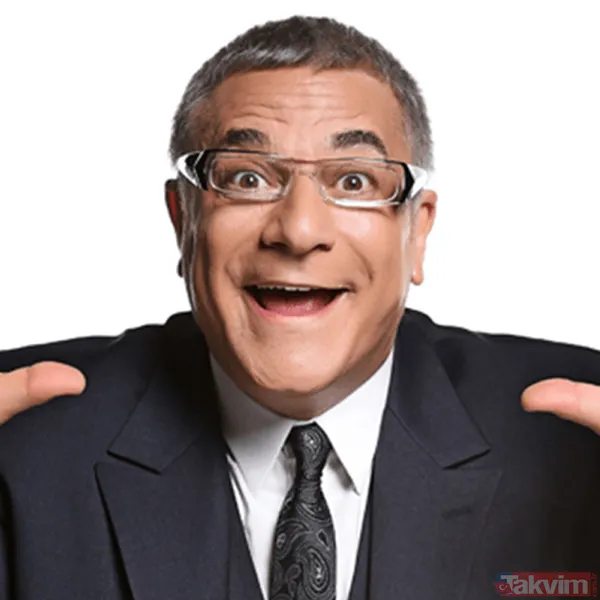 Mehmet Ali Erbil 40 yaş küçük sevgilisinin yanında eski eşine takıldı! “Sazan” muhabbeti geceye damga vurdu! Tepkiler çığ gibi... - 3