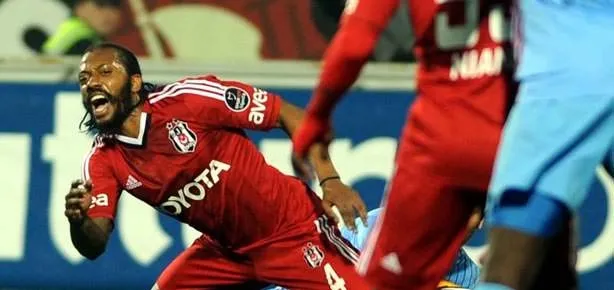 Fernandes 3 hafta yok