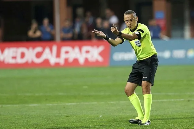 UEFA'dan Cüneyt Çakır'a görev