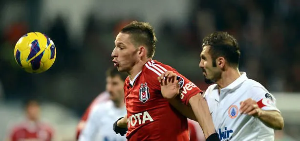 Holosko etkili olamadı