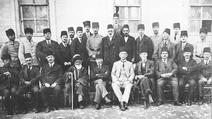 Türkiye Cumhuriyeti 100 yaşında: Egemenlik kayıtsız şartsız milletindir-8