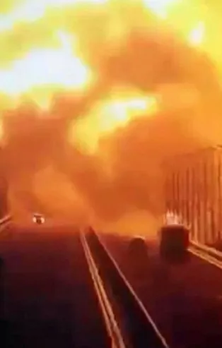 Rusya Devlet Başkanı Vladimir Putin Kırım Köprüsünü Ukrayna'nın patlattığını duyurdu