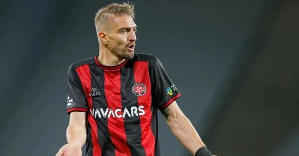 Fatih Karagümrük, Caner Erkin ile yollarını ayırdı