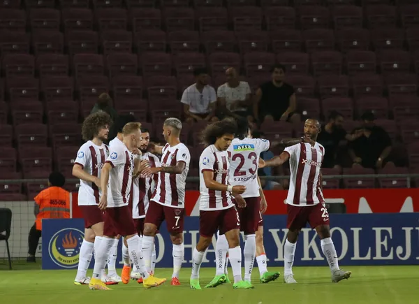 son-dakika-adana-demispor-hatayspordan-puani-909da-cikardi-1662316151320.jpg Son dakika: Adana Demispor Hatayspor'dan puanı 90+9'da çıkardı!-3