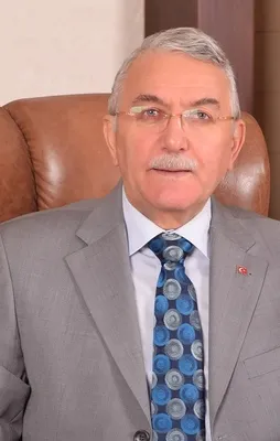 Osmangazi Üniversitesi rektörü istifa etti!