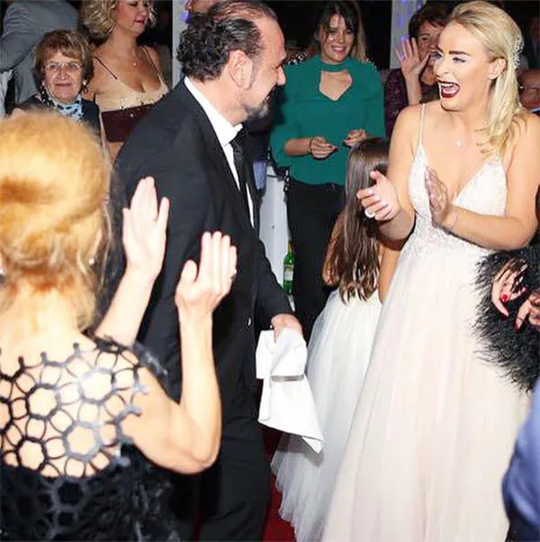 Hakan Aysev 6. kez evlendi (Hakan Aysev kimdir?)-3