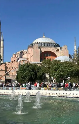 CHP'li vekilden skandal Ayasofya paylaşımı!