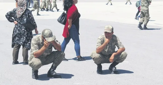 Yemin töreninde duygusal anlar! "Ben de senin annenim"