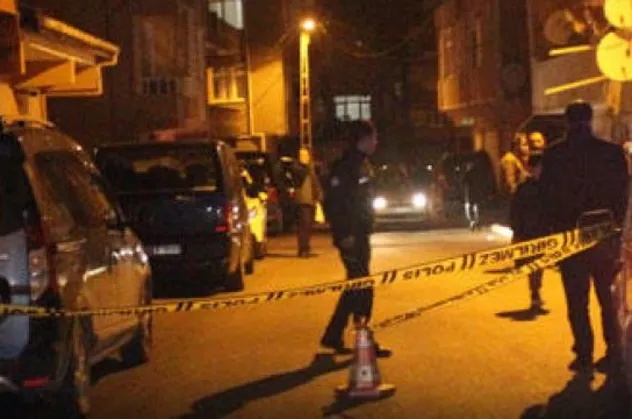 İstanbul'da hareketli dakikalar... Sokağa döküldüler