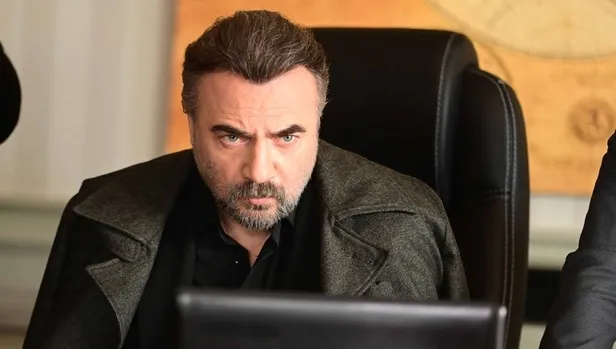ben-bu-cihana-sigmazamin-yeni-transferi-diziye-altin-cagini-yasatir-aylardir-beklenen-ismi-getirdiler-1683964882862.jpg Aylardır beklenen ismi getirdiler! Ben Bu Cihana Sığmazam'ın yeni transferi diziye altın çağını yaşatacak!-5