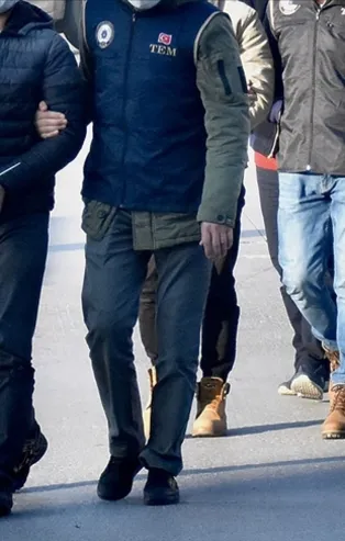 FETÖ'nün avukat yapılanmasına darbe! Gözaltılar var