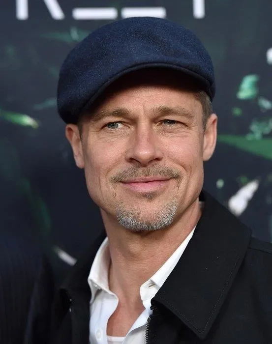 Ünlü oyuncu Brad Pitt’in gerçek aşkı bir profesör!-5