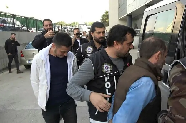 Son dakika: Bursa'da uyuşturucu operasyonu: 3 kişi yakalandı